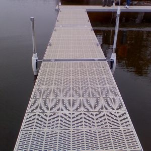 RDS Aluminum Dock with SureStep Decking